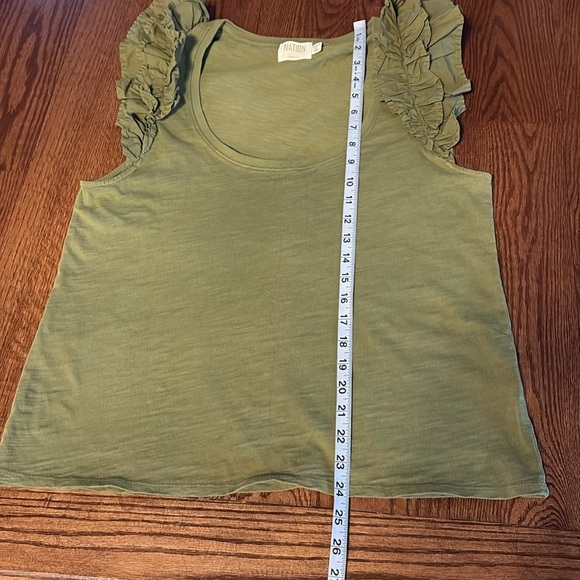 Nation LTD Valentina olive Green Ruffled Tank top in lichen deep scoop neck L - Picture 10 of 10